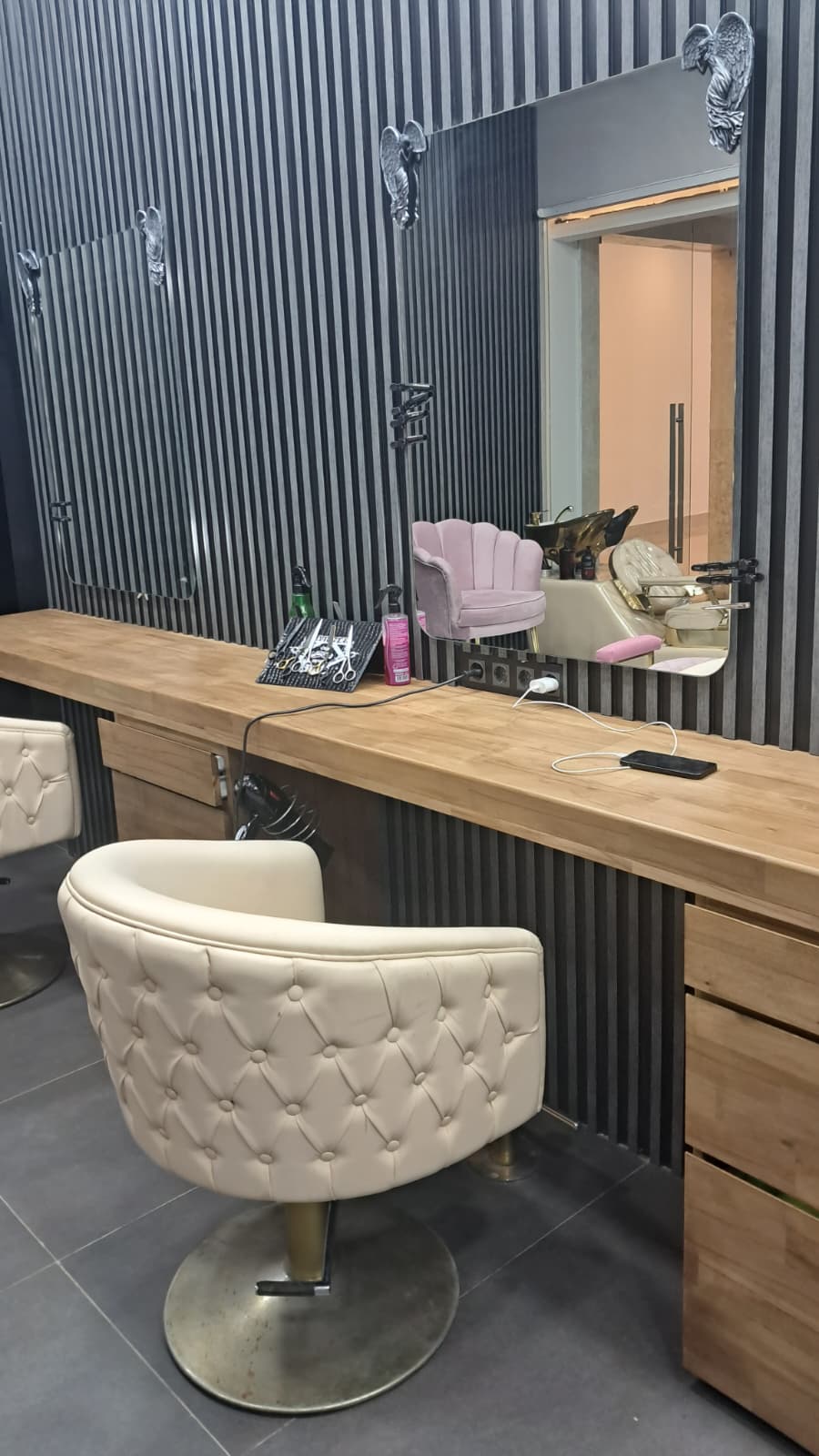 Magic Hands Salon İç Mekan